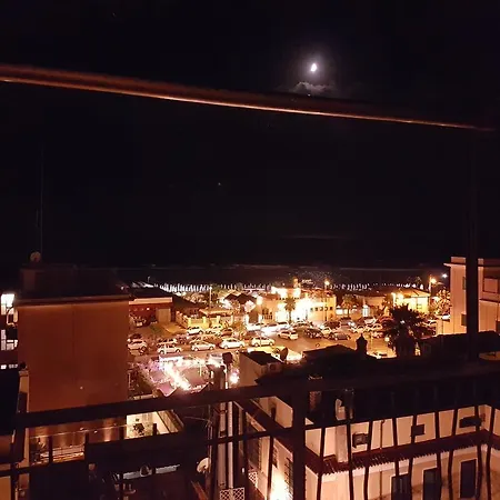 Mary's Penthouse Ostia